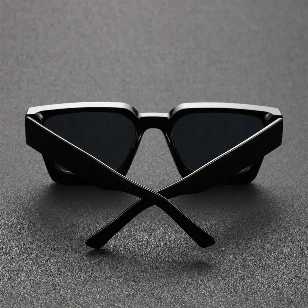 Lunettes de soleil rétros