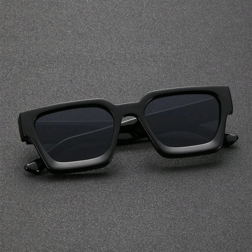 Lunettes de soleil rétros