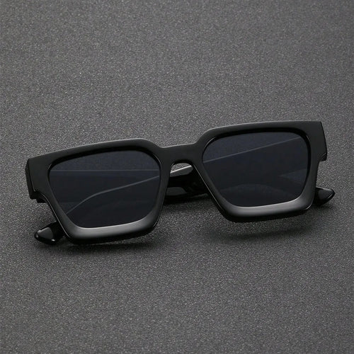 Lunettes de soleil rétros