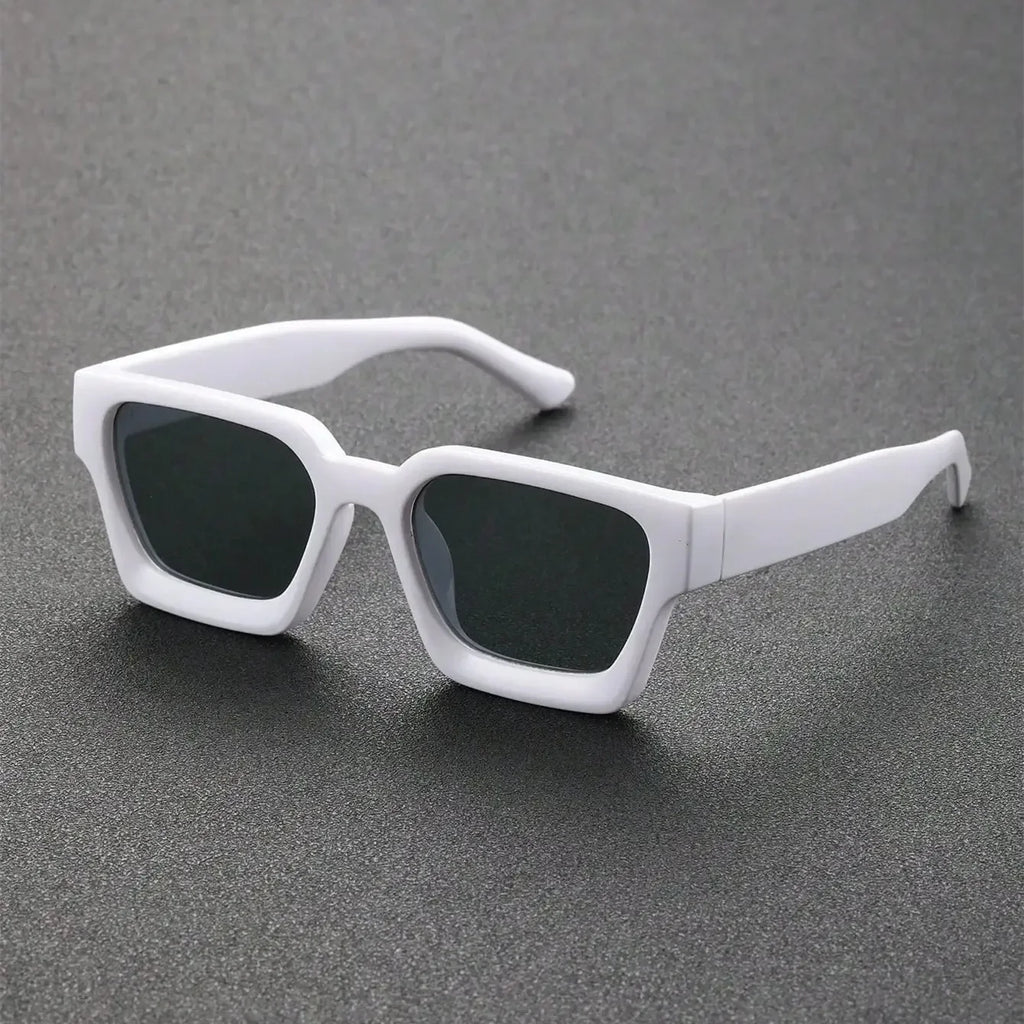 Lunettes de soleil rétros